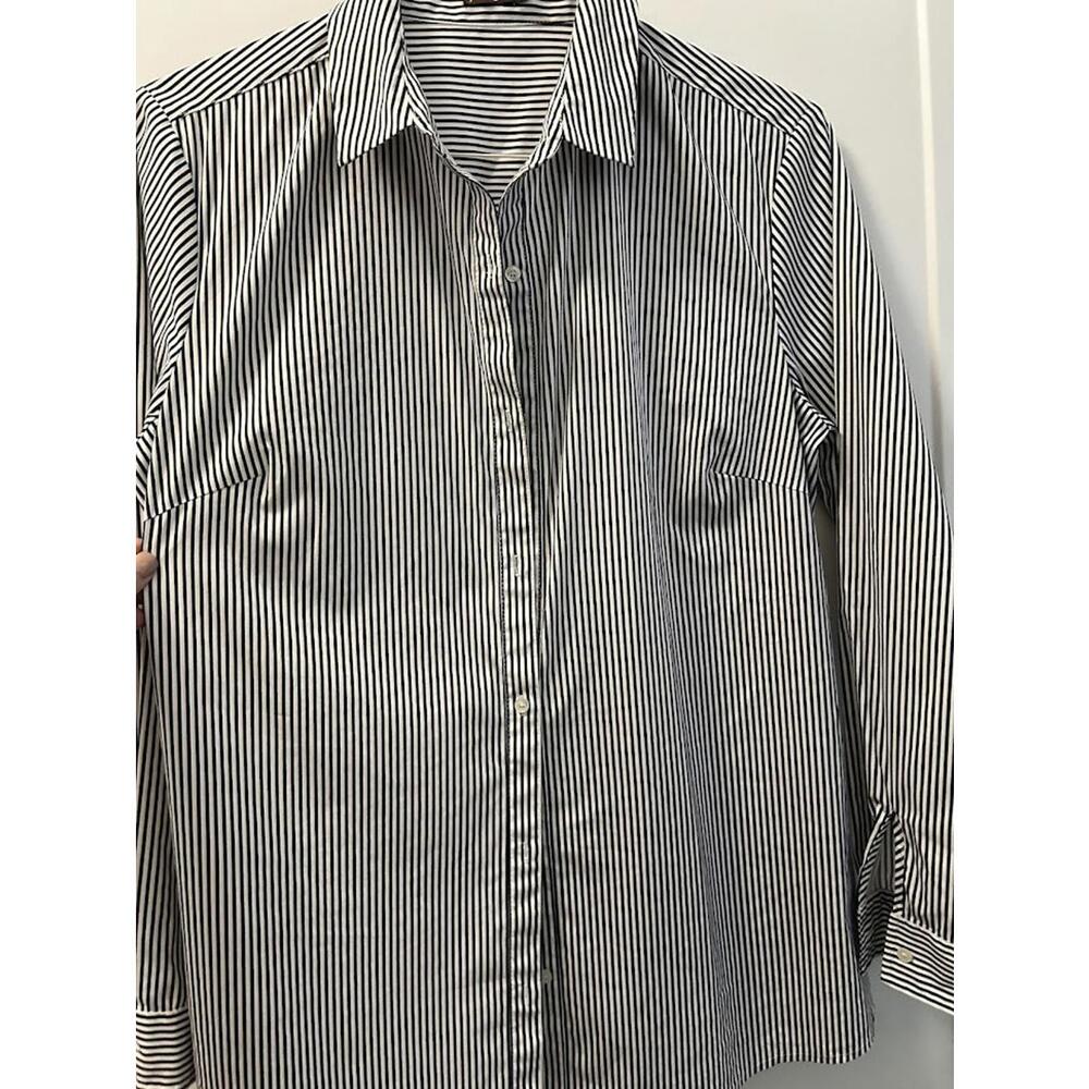 J. McLaughlin Classic Tailored Preppy Navy White Striped Blouse Size L